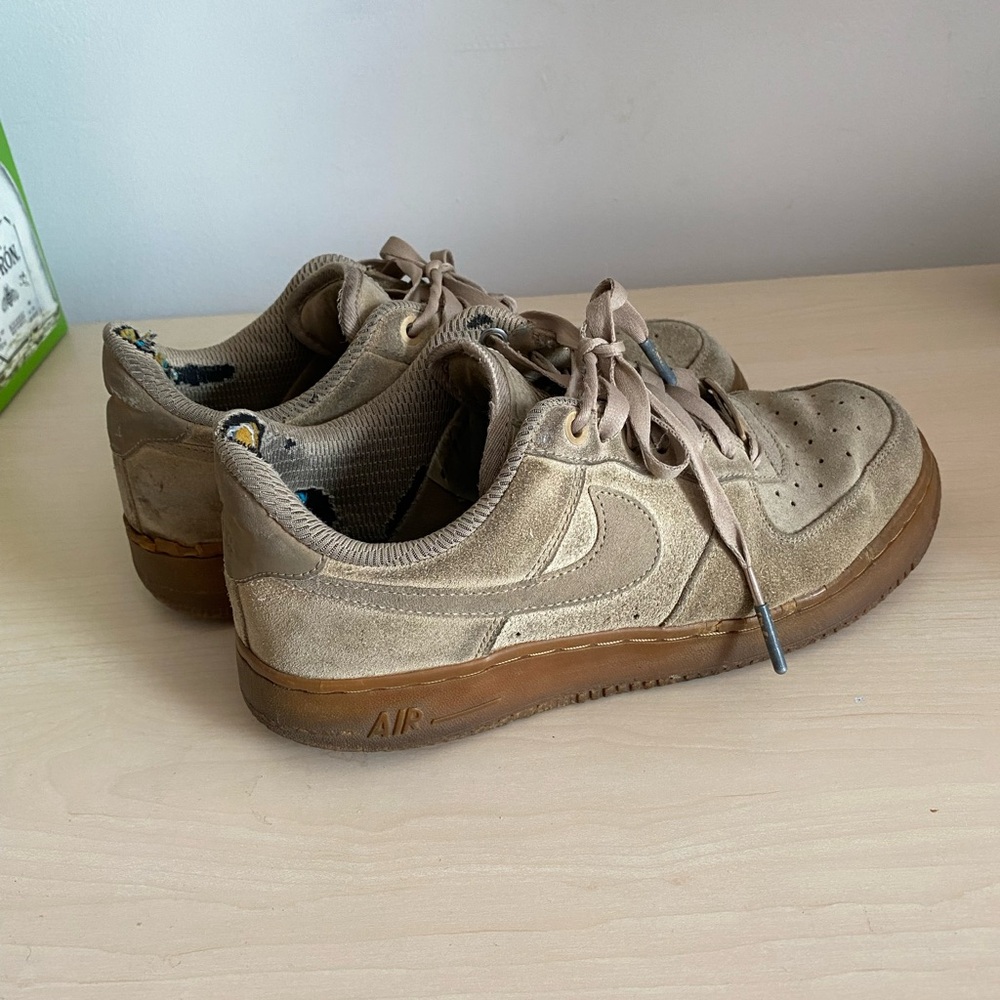 Nike Air Force 1s 7.5 Nude Suede